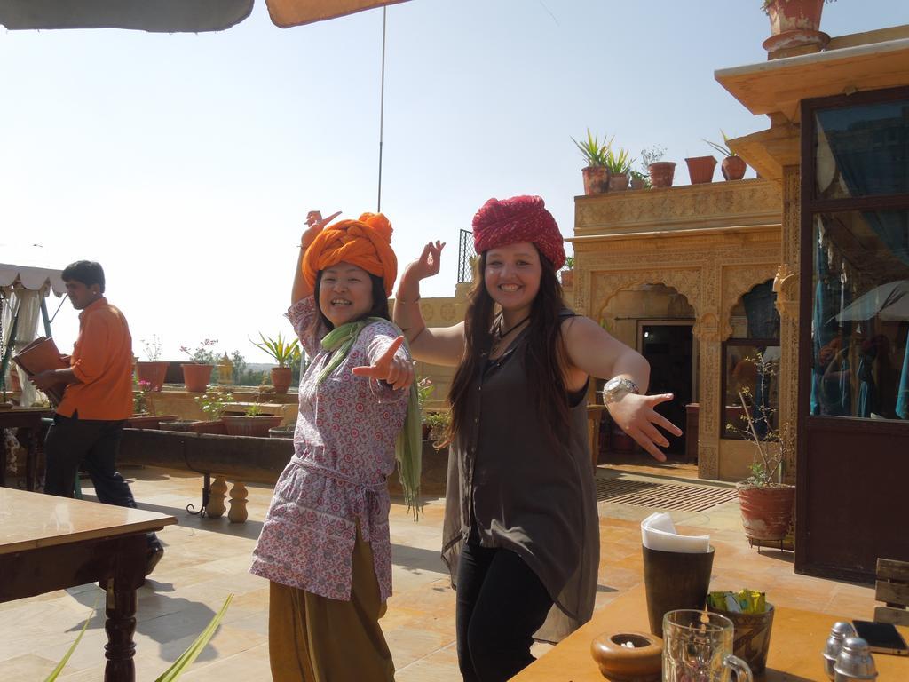 Shahi Palace Hotel Jaisalmer Bagian luar foto