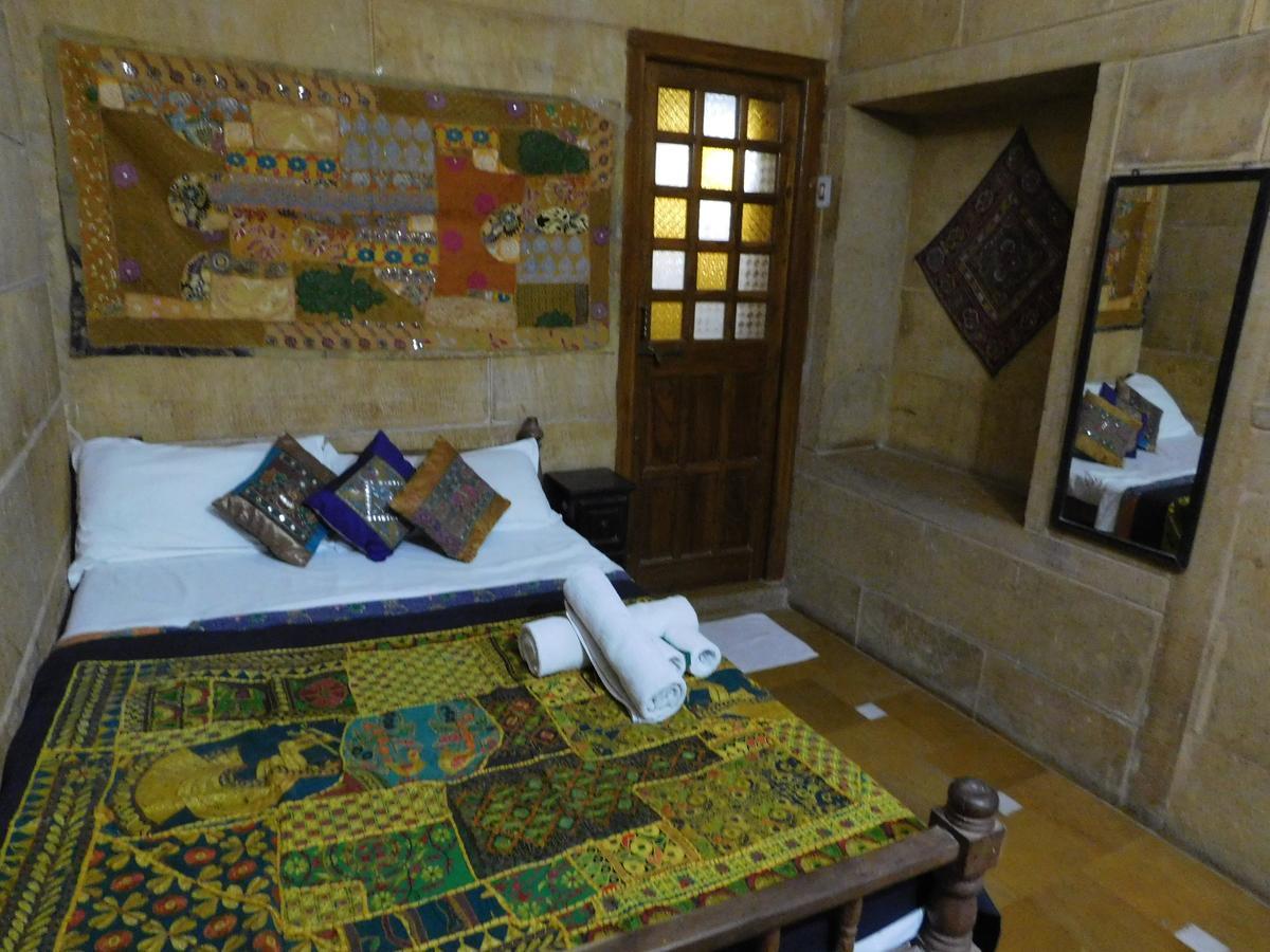 Shahi Palace Hotel Jaisalmer Ruang foto